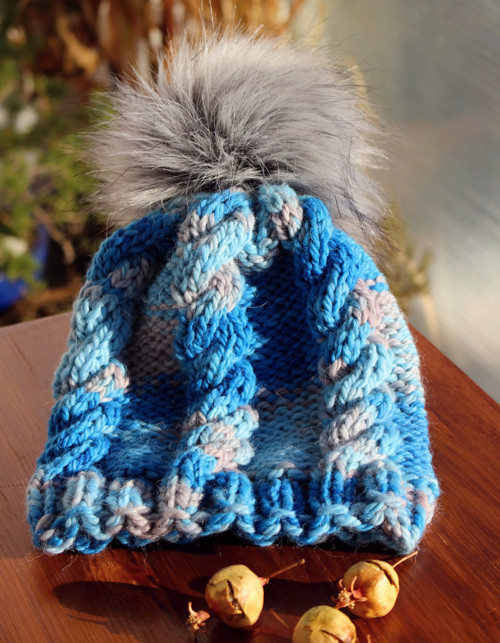 Čapule s bambulí vlna/alpaca "Obláčková" — foto 3