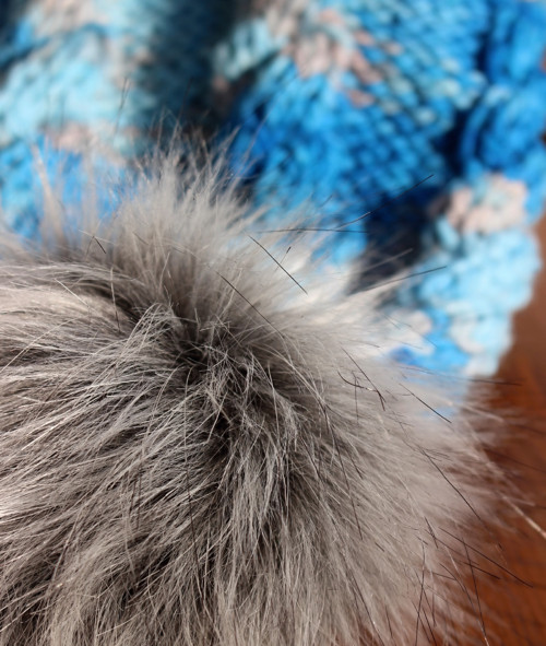 Čapule s bambulí vlna/alpaca "Obláčková" — foto 4