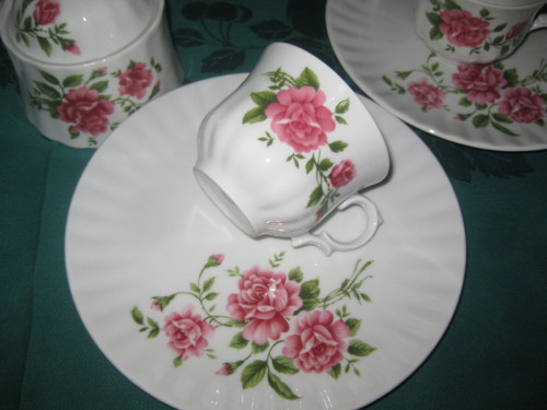 Čas růží-porcelánový servis — foto 4