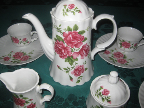 Čas růží-porcelánový servis — foto 6