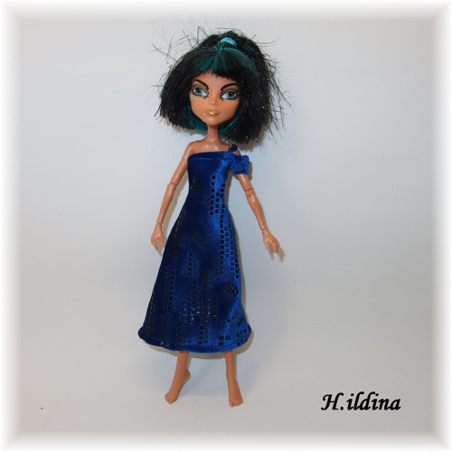 Šatičky TIARA pro panenky MONSTER HIGH — foto 2