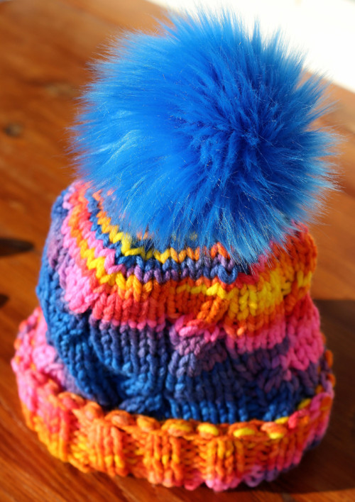 Čapule s bambulí vlna/alpaca "Za Duhou" — foto 6