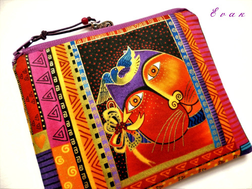 Kočka Linda - taštička desing Laurel Burch — foto 3