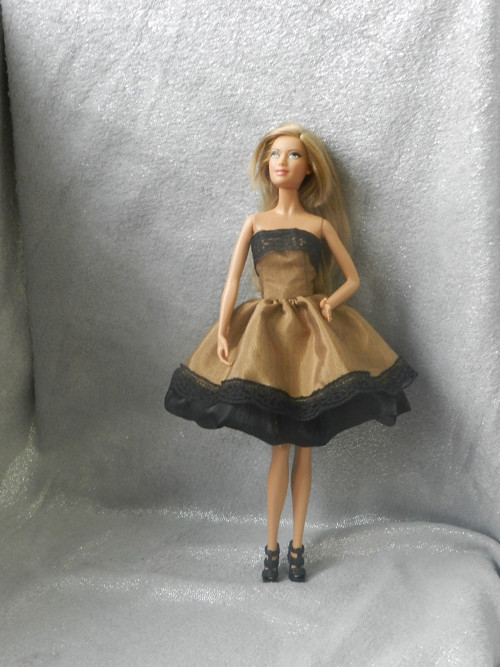 Šatičky pro Barbie — foto 2