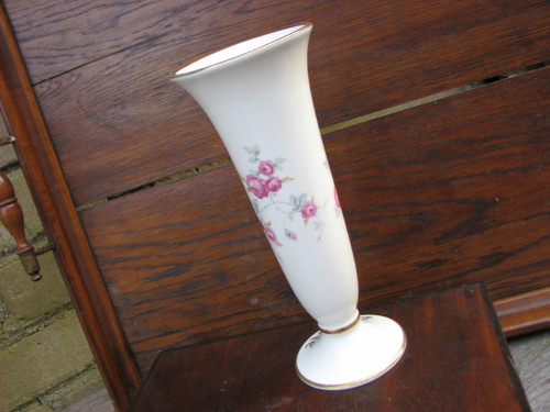 Plané růže...porcelánová váza — foto 2