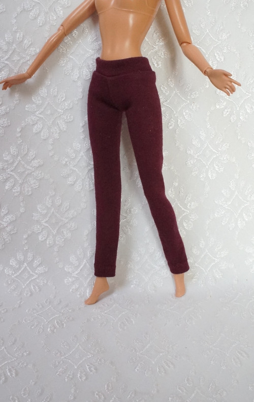 Leginy - vínové — foto 2