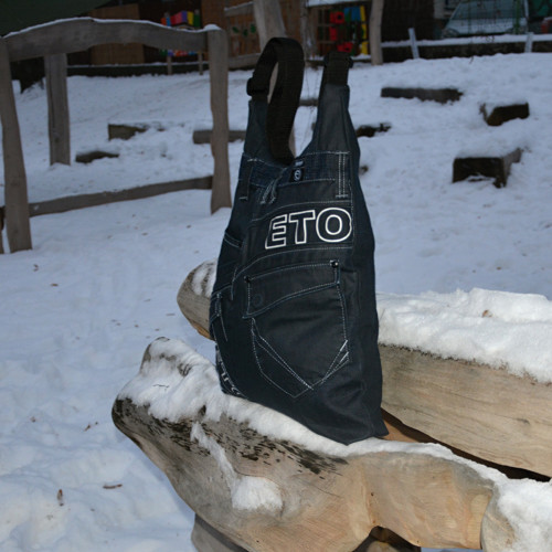 " Eto Jeans" — foto 3
