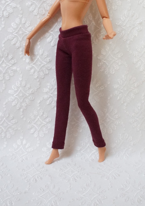 Leginy - vínové — foto 2
