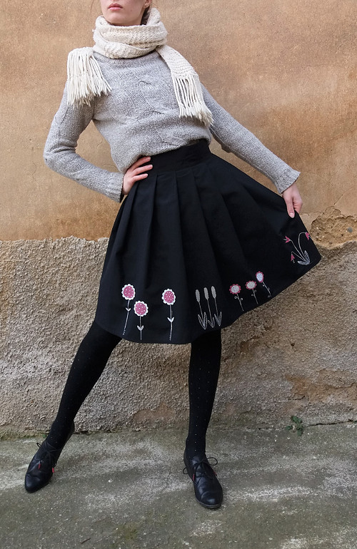 Malovaná Sukně Kytkatá — foto 5