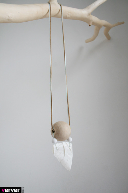 Náhrdelník "minimal" - wood/white — foto 2