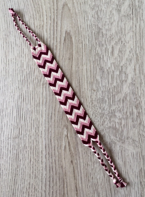 Vínový ombré chevron — foto 4