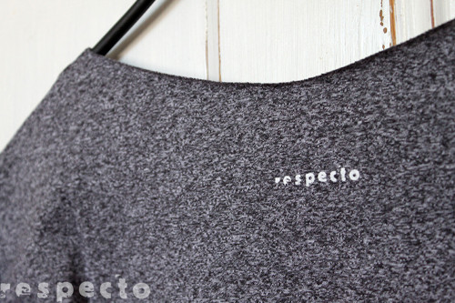 Triko oversized ............ L - XL — foto 3