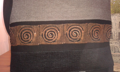 VELKÁ TAŠKA- Geometrická černošedá — foto 2
