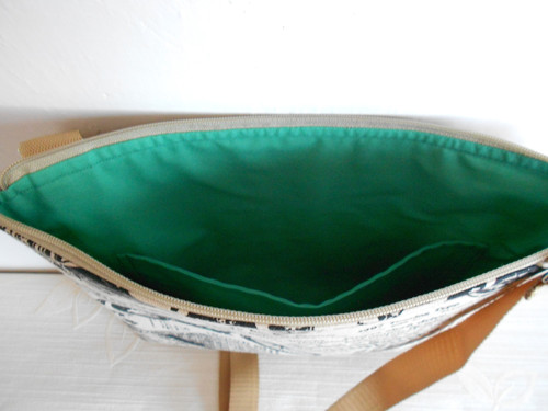 Crossbody II...budeme číst? — foto 4
