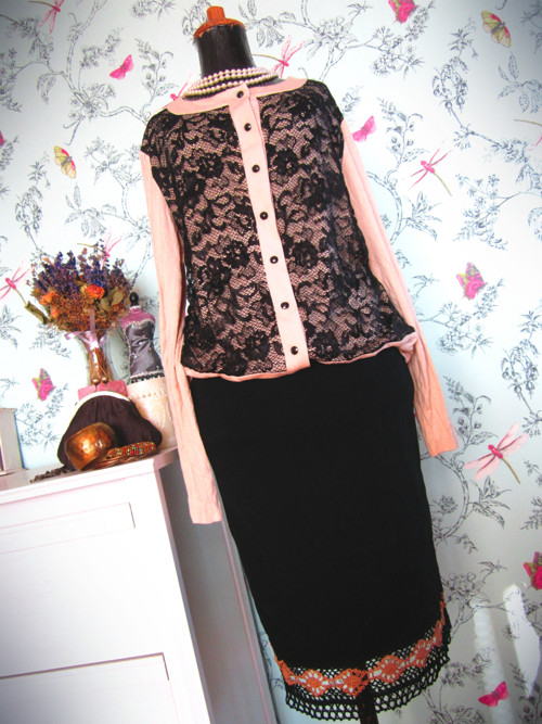 Sukně elegantní s bordurou háčkovanou — foto 4