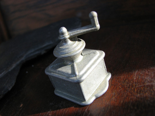 Kafemlýnek...kovová miniatura — foto 3