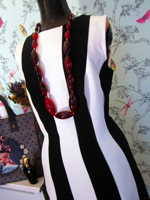 Šaty black&white stripes — foto 3