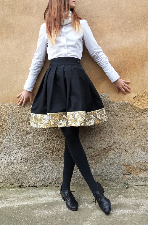 Černá S Královským Lemem — foto 4