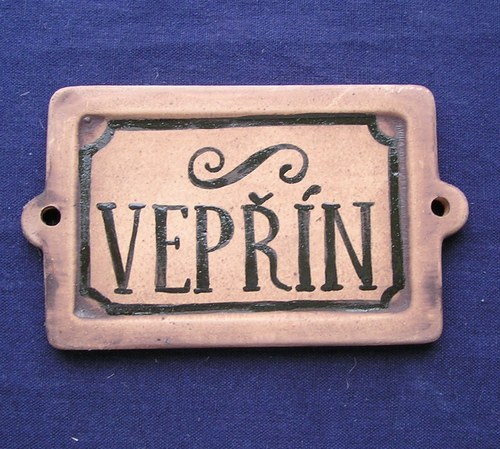 Keramická cedulka "Vepřín" — foto 2