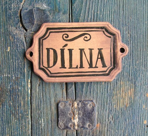 Cedulka na dílnu- keramická cedulka — foto 2