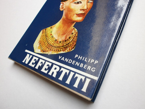 Philipp Vandenberg - Nefertiti — foto 2