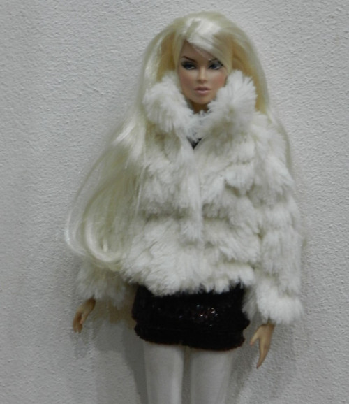 Kožíšek pro Barbie — foto 3