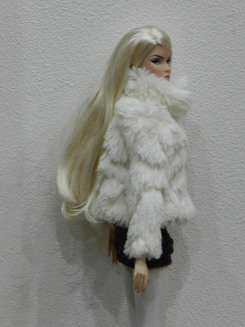 Kožíšek pro Barbie — foto 4