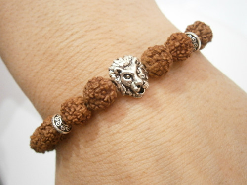 "Rudraksha & Lev" - náramek — foto 4