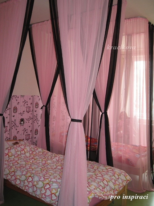 Velmi tenký šifón černý — foto 2