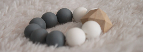 Kousátko - White / Gray / Natural — foto 2