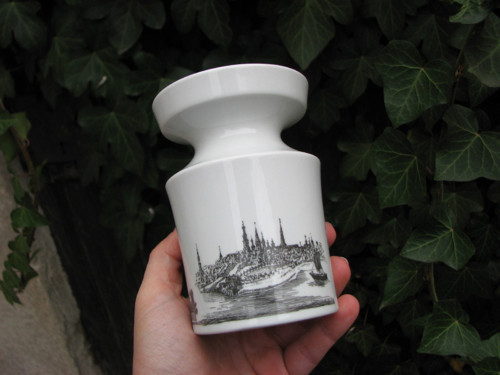 Berlín...porcelánová váza — foto 2