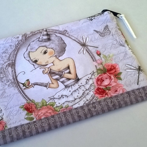 Mirabelle Rose III. - taštička — foto 3
