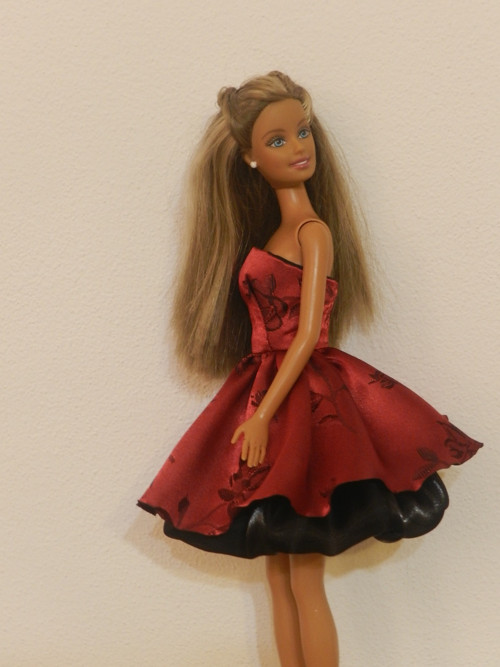 Šatičky pro Barbie — foto 2