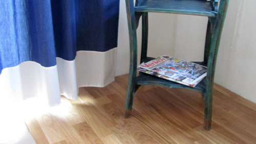 Stolík temná modř — foto 3