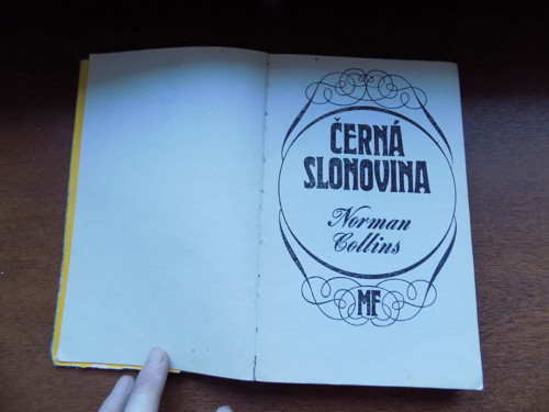 Norman Collins - Černá slonovina - kniha — foto 2