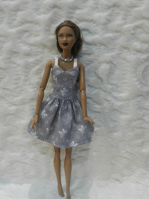 Šatičky pro Barbie — foto 3