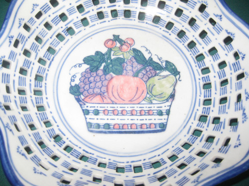 Porcelánová miska košíčkového typu — foto 2