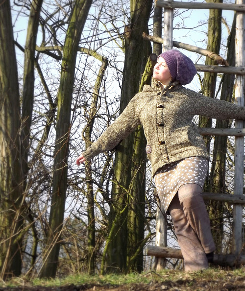 "Ticho plachých srn"...svetrokabát — foto 5