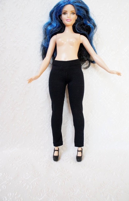 Leginy pro Barbie 2016 - curvy - baculku — foto 2