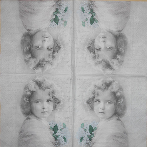 Ubrousek - dívka s kyticí — foto 2