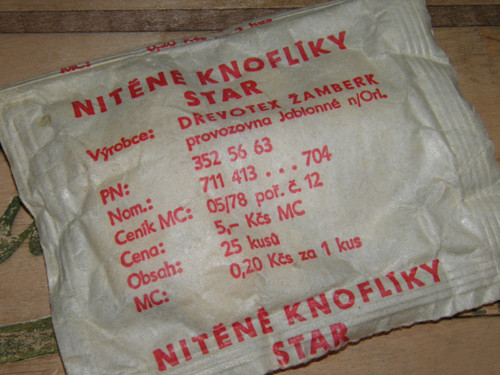 Nitěné knoflíky STAR — foto 2