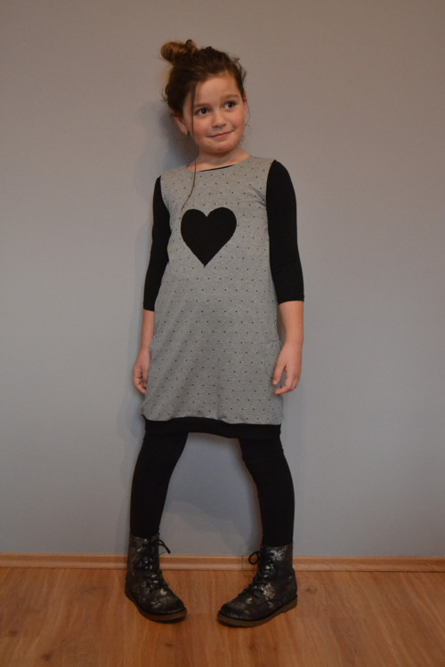 Šaty puntíkaté — foto 3
