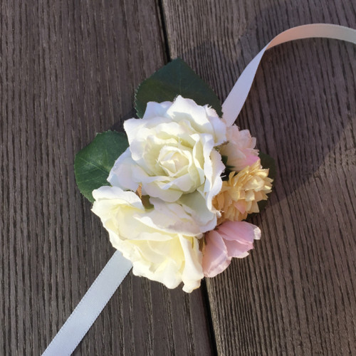 Náramek/choker: Smetanová romantika — foto 2