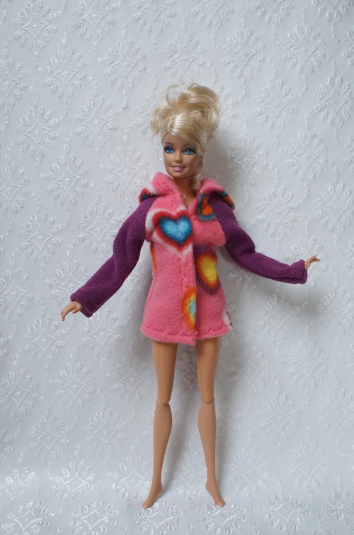 Kabátek s kapuckou pro Barbie — foto 2