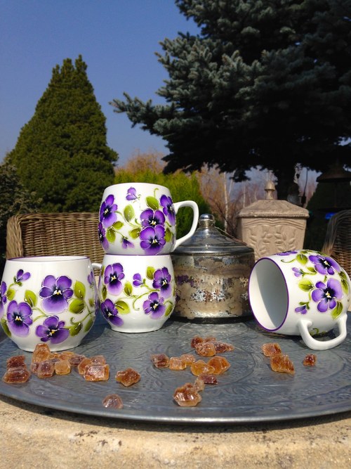 Bucláček v maceškách — foto 6