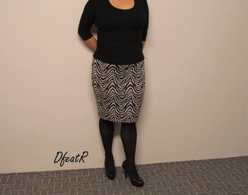 Úpletová sukně *vlnky* — foto 2