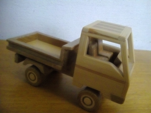 Dřevěné auto — foto 4