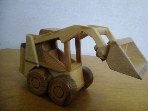 Dřevěný bagr — foto 2