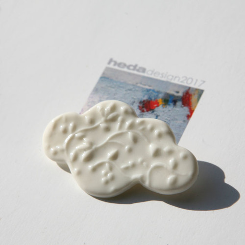 Jako sníh... Oblak (porcelánová brož) — foto 3