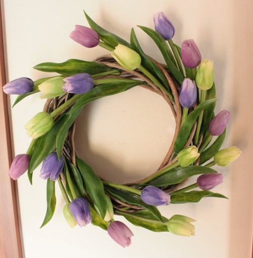 Jarní věnec s tulipány — foto 2